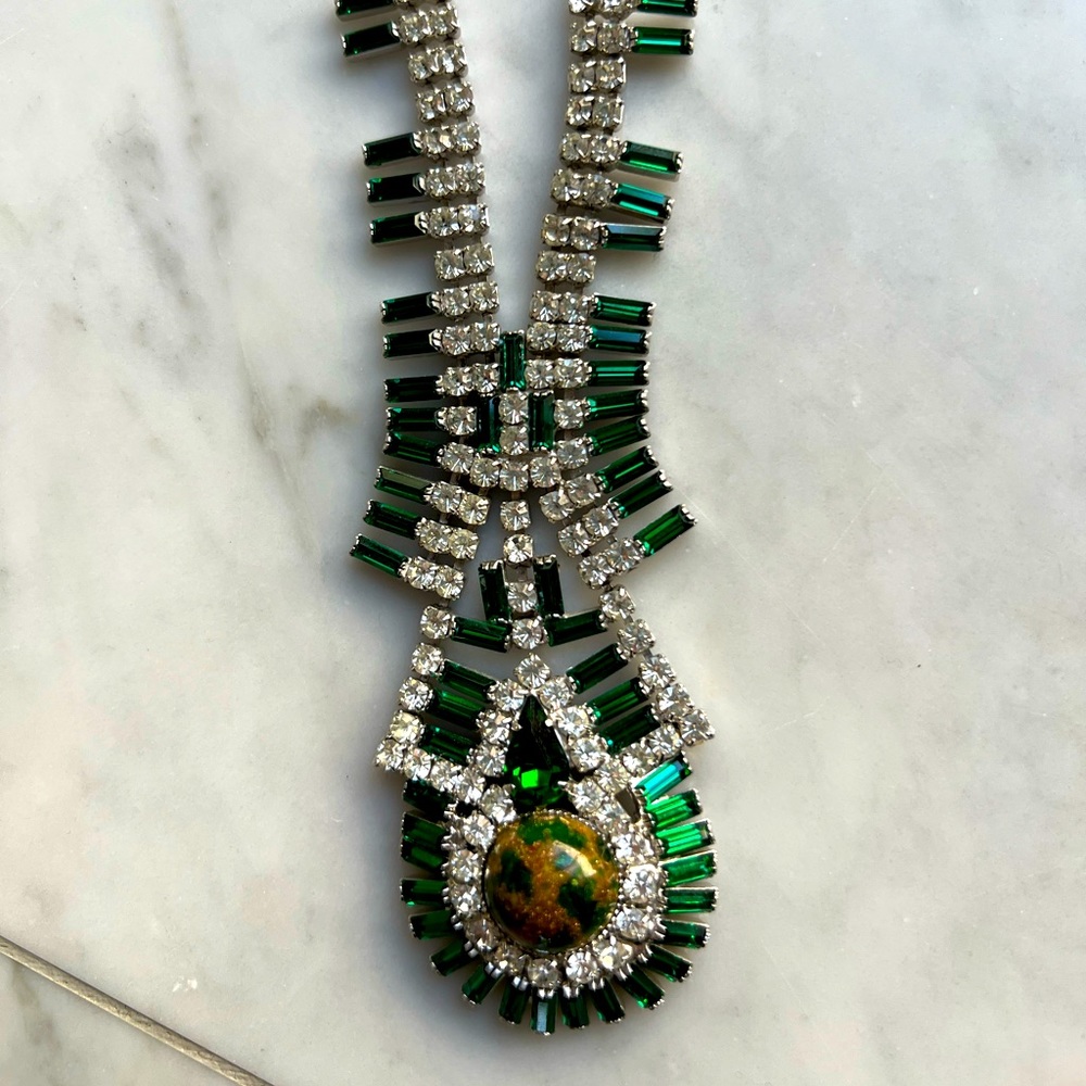 Vintage Art Deco Emerald Crystal Necklace, Chocker style